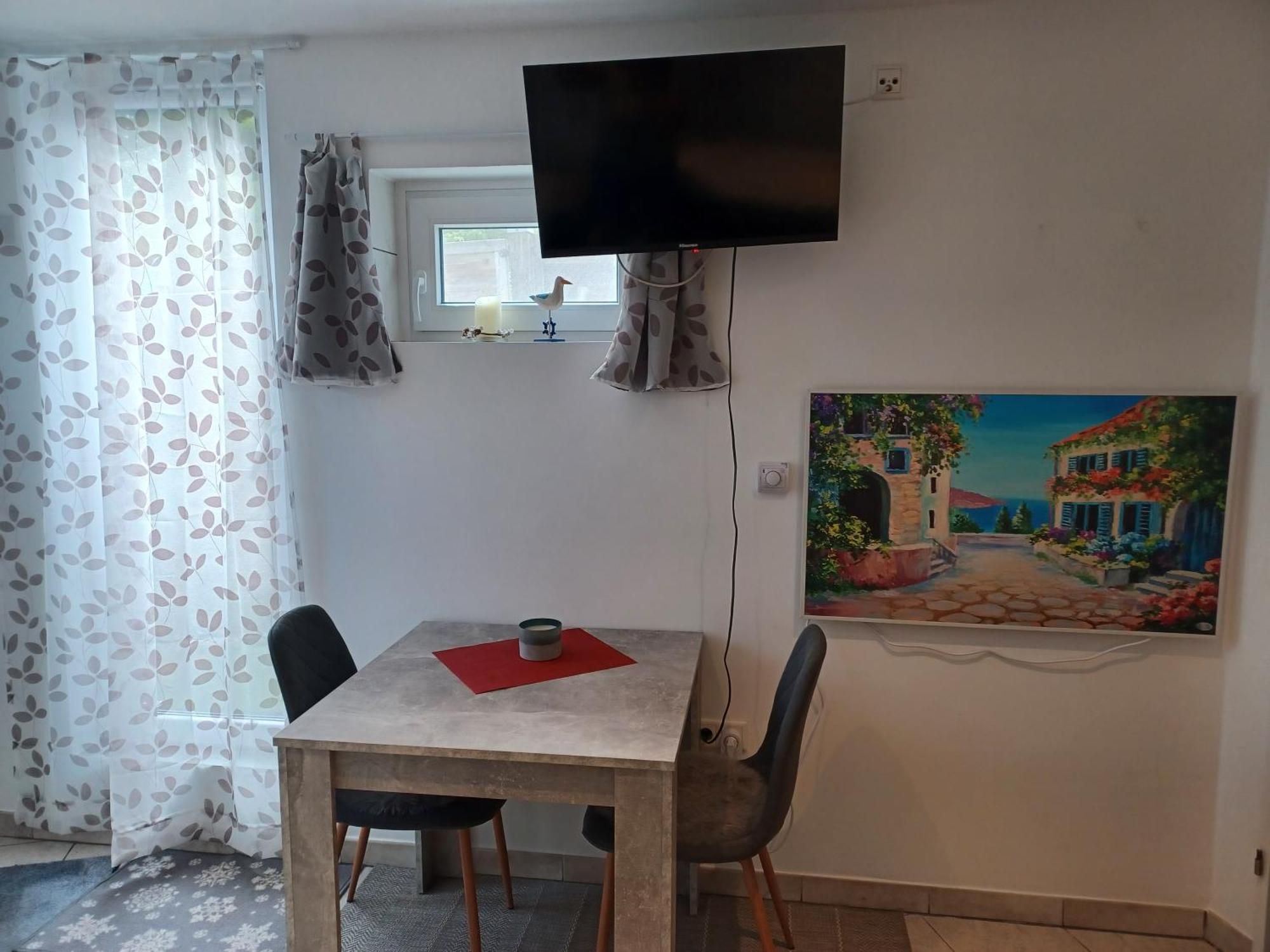 Zwergenstube Apartment Wulfrath Bagian luar foto