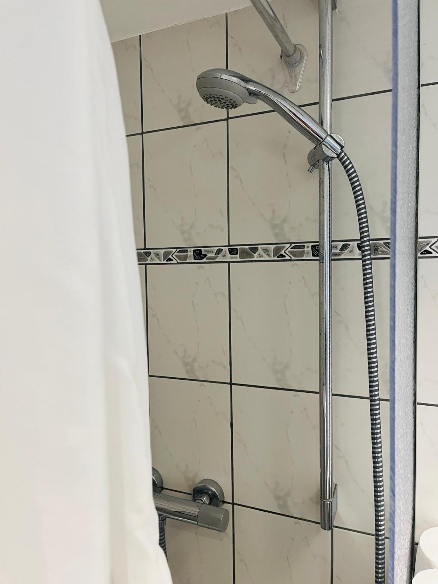 Zwergenstube Apartment Wulfrath Bagian luar foto
