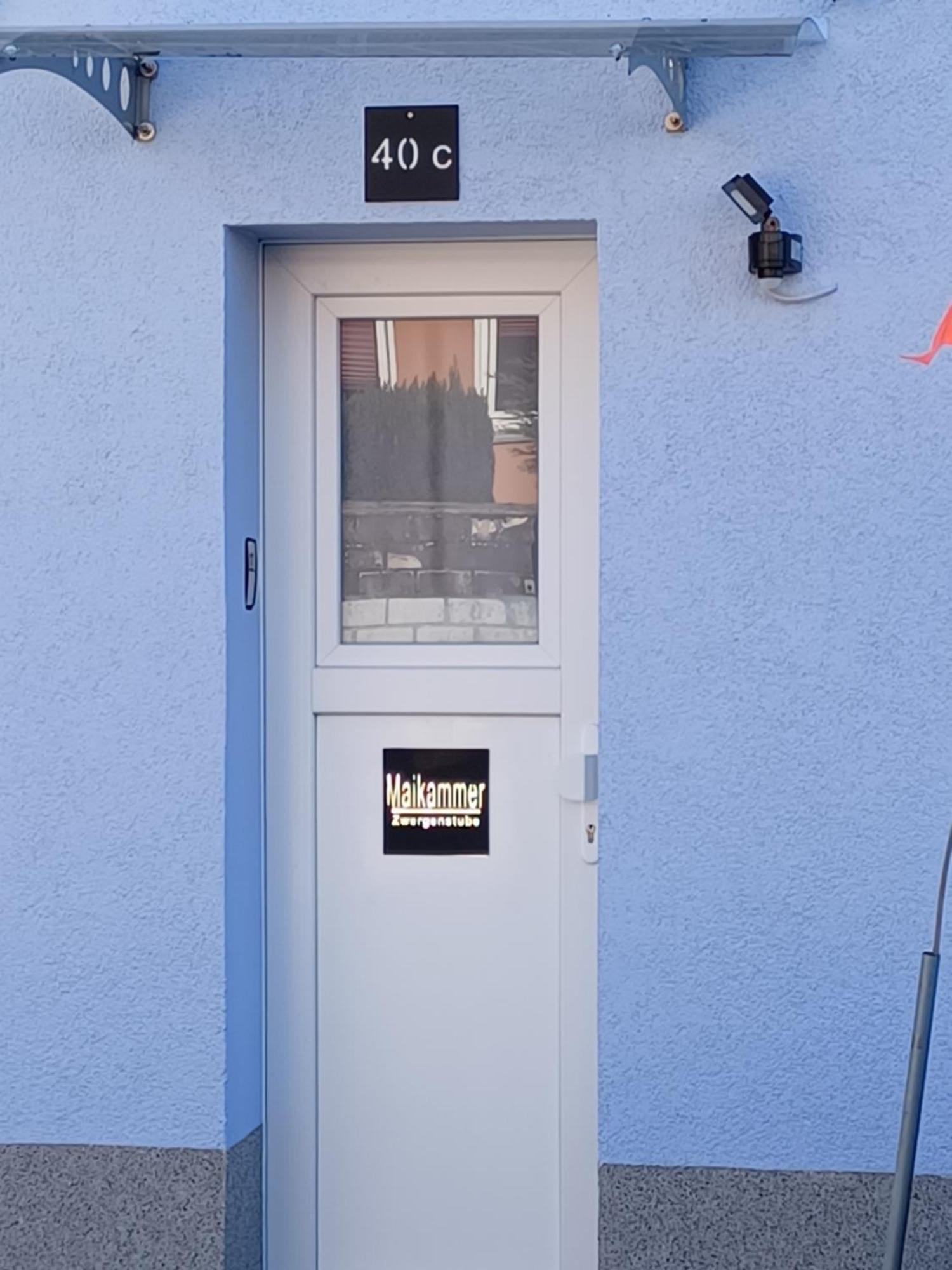Zwergenstube Apartment Wulfrath Ruang foto